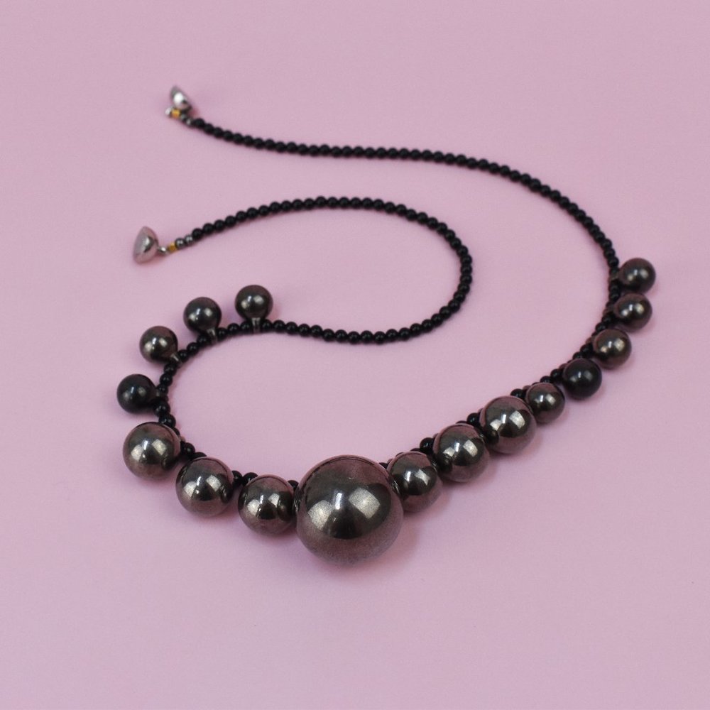 Long boho bib necklace, statement metal bead bohemian jewelry - Picture 3 of 4